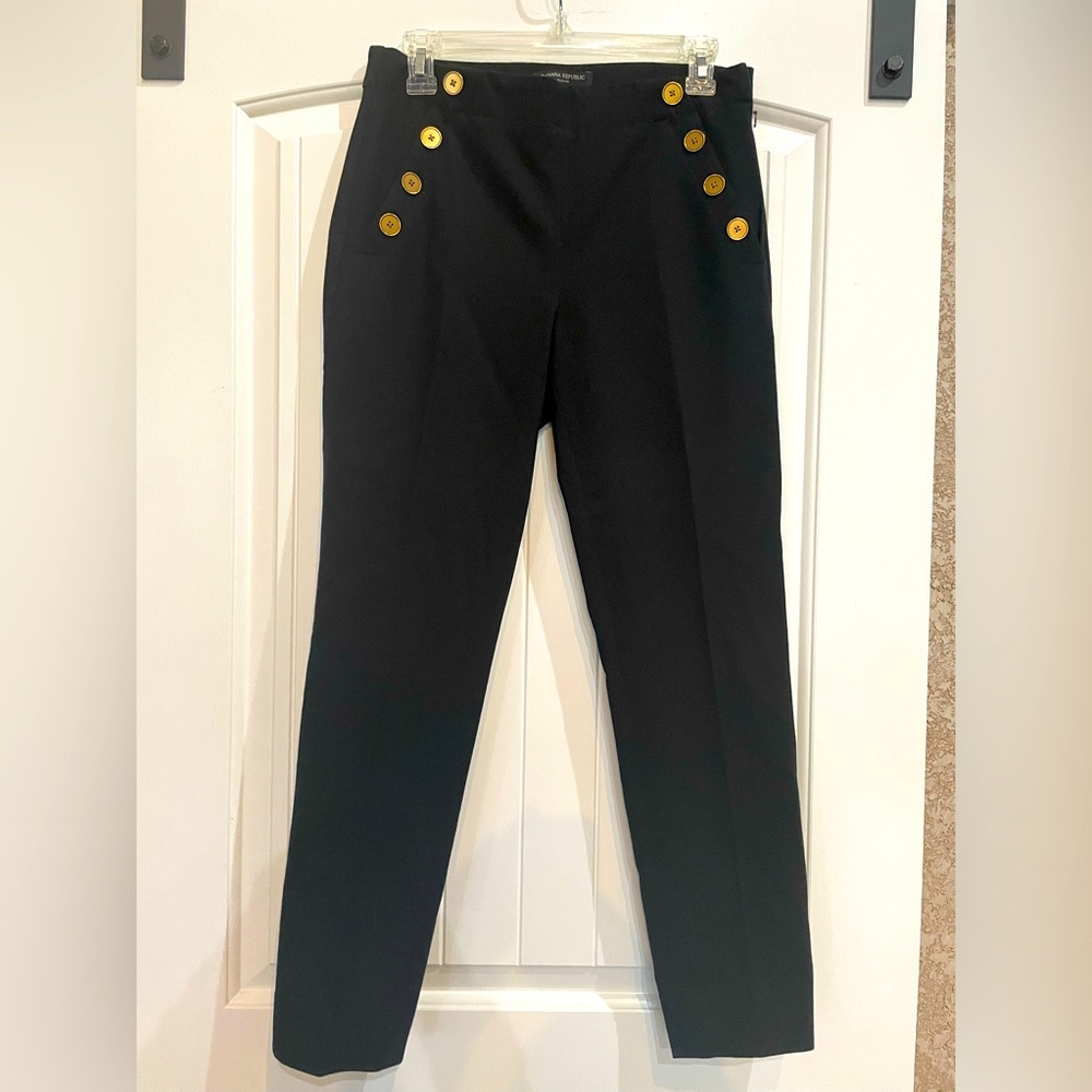 Black gold sailor button, Banana Republic high quality pants